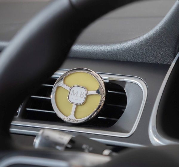 Max Benjamin Auto Duftstecker kleines Lenkrad