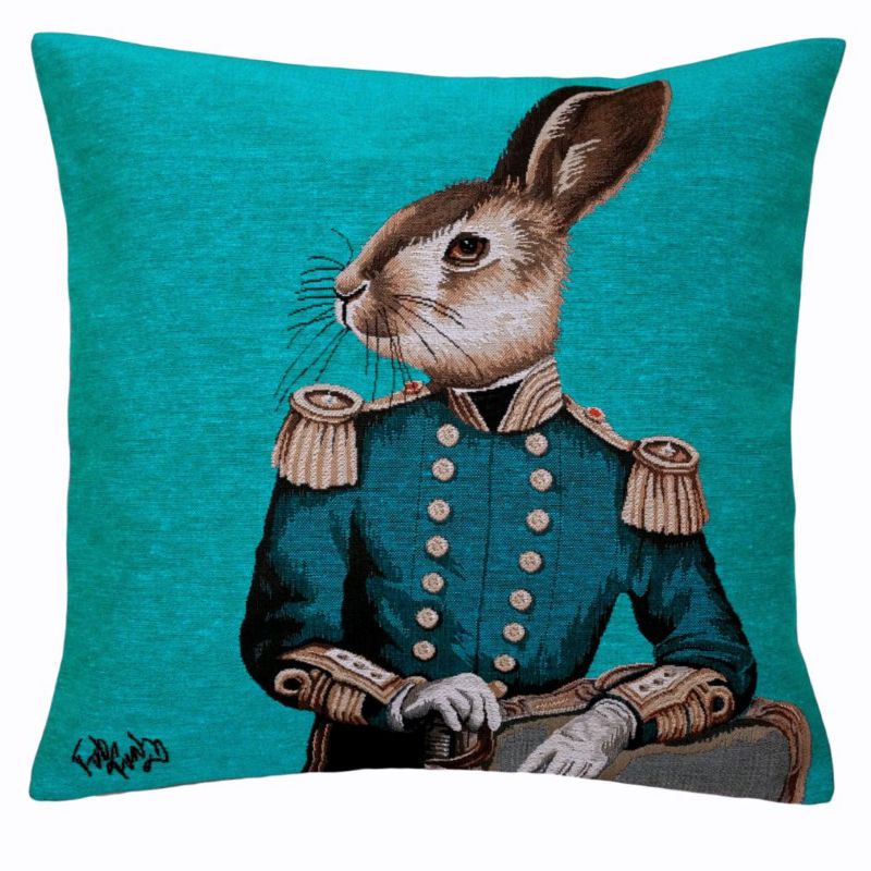 Kissenhülle Hase in blauer Uniform – Gobelin 45x45 cm