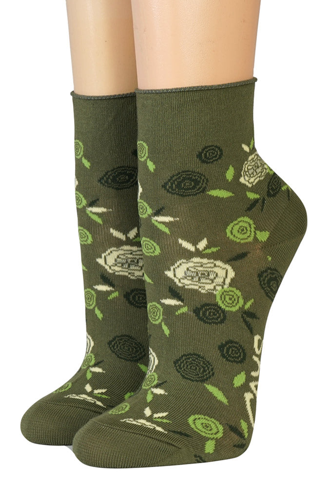 Crönert Kurzsocken grafische Blüten auf oliv