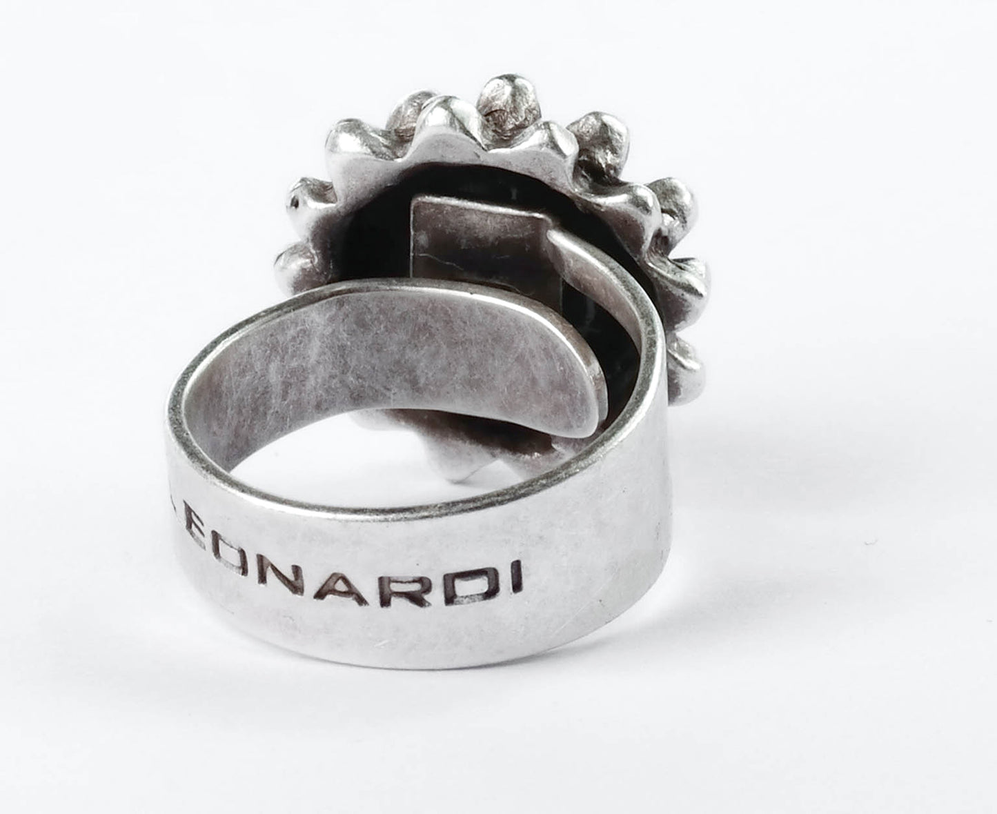 Roberto Leonardi Ring 1207 Rosetta beletage-style