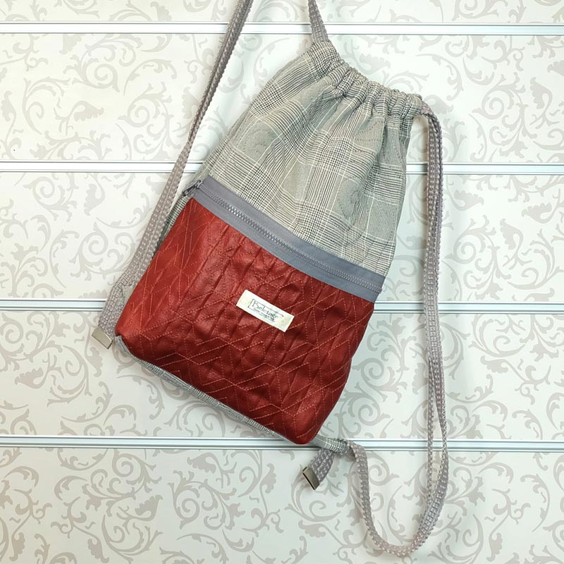 Rucksack Matchsack von Beletage im Materialmix grau rostrot Beletage