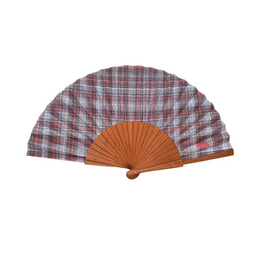Fächer mit Karo in rot und grau