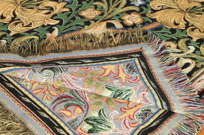 Gobelin Tischdecke Golden Lily nach William Morris 150 x 150