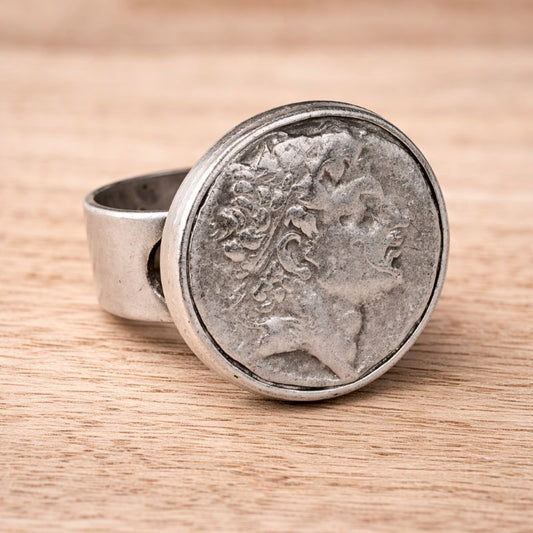 Ring altsilber mit Münzenmotiv
