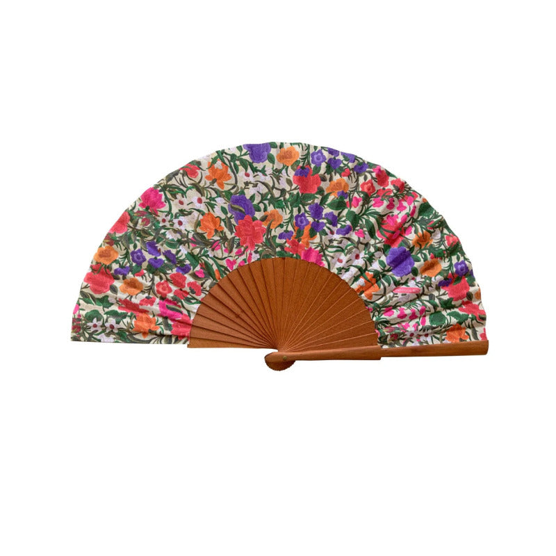 Fächer mit Blumenmuster