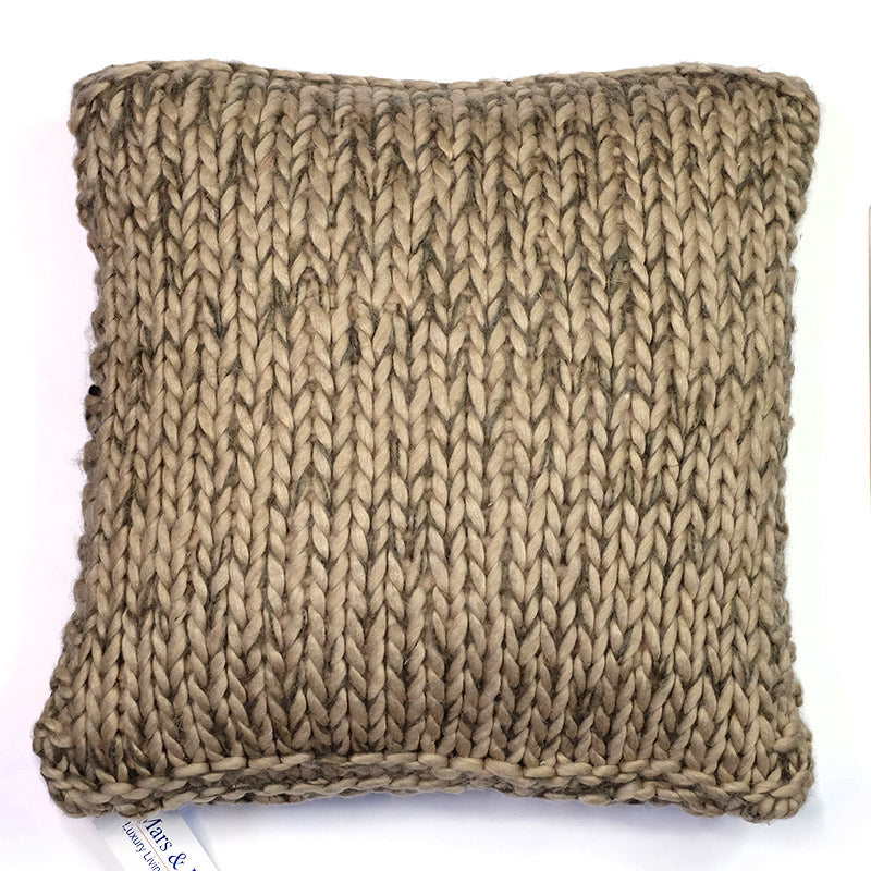 Kissen 48 x 48 Grobstrick baun – Beletage-style