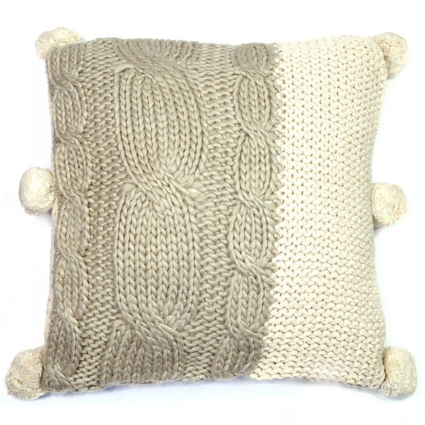 Kissen gestrickt Wolle natur ecru mit Bommeln