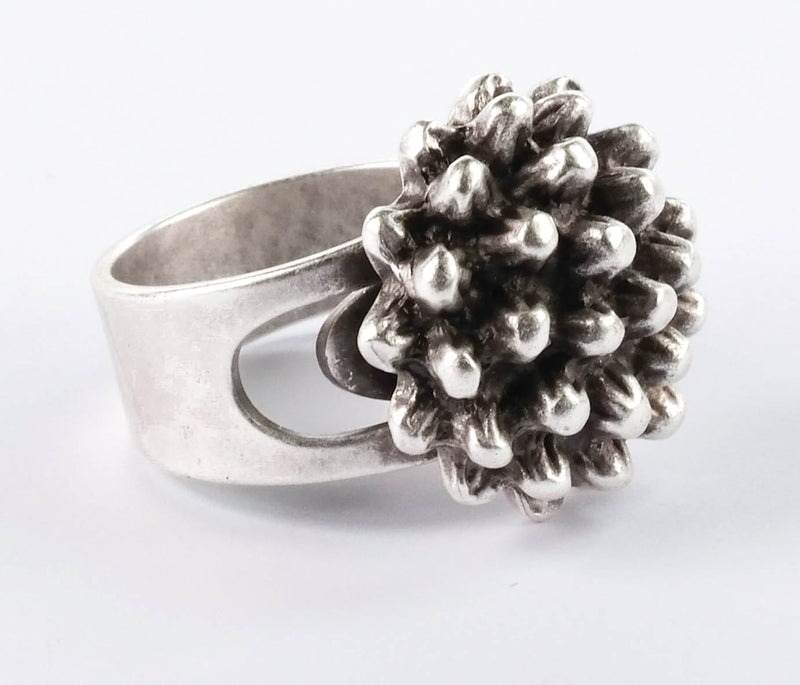 Roberto Leonardi Ring 1207 Rosetta beletage-style 